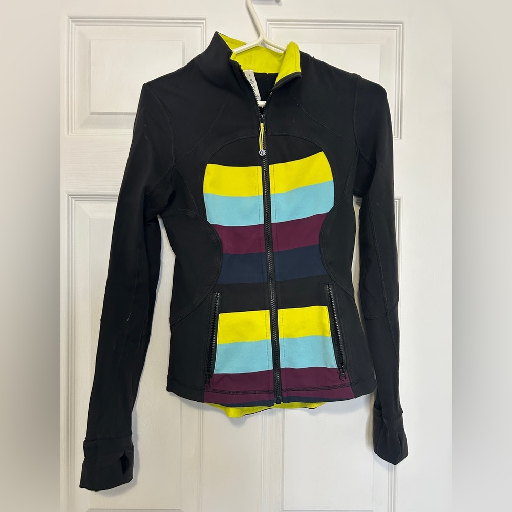 Lululemon Forme Jacket *Cuffins - Picture 6 of 9